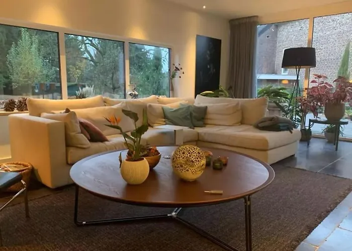 House With Swimming Pool Near Maastricht * Bunde