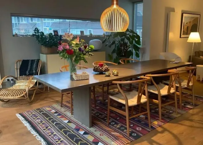 House With Swimming Pool Near Maastricht