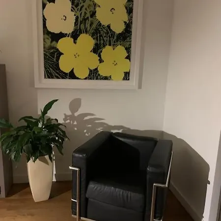 House With Swimming Pool Near Maastricht * Bunde