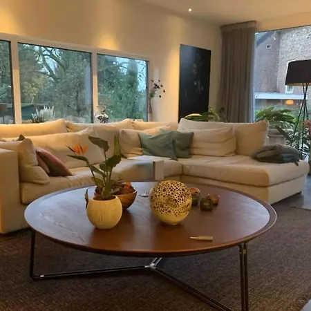 House With Swimming Pool Near Maastricht * Bunde