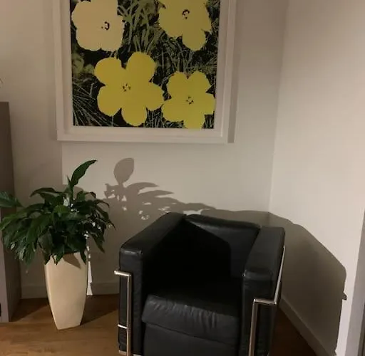 House With Swimming Pool Near Maastricht * Bunde