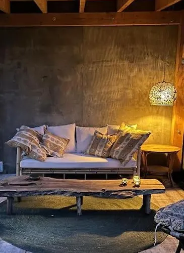 House With Swimming Pool Near Maastricht